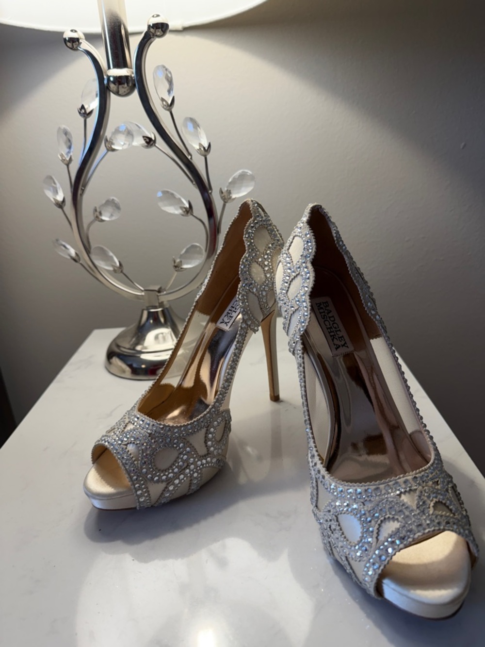 Badgley Mischa Bridal 5” Stilletto peep-toes